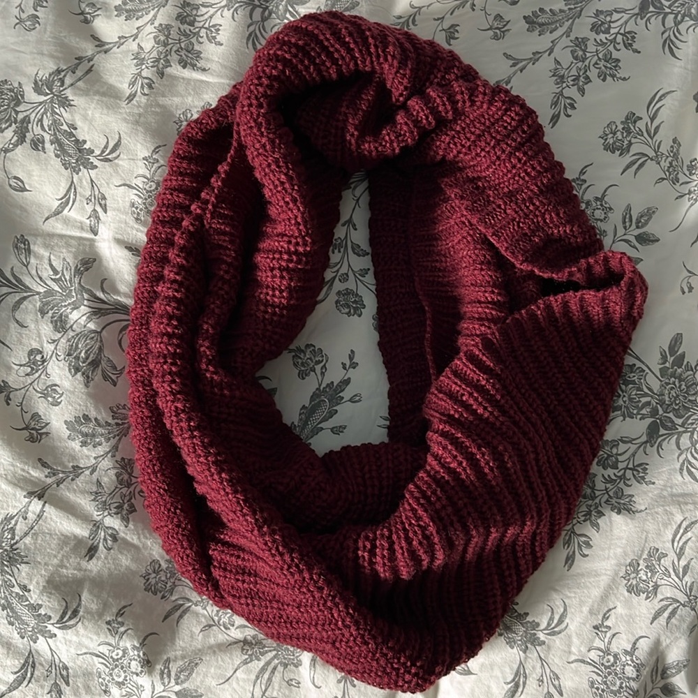 Fabletics red scarf